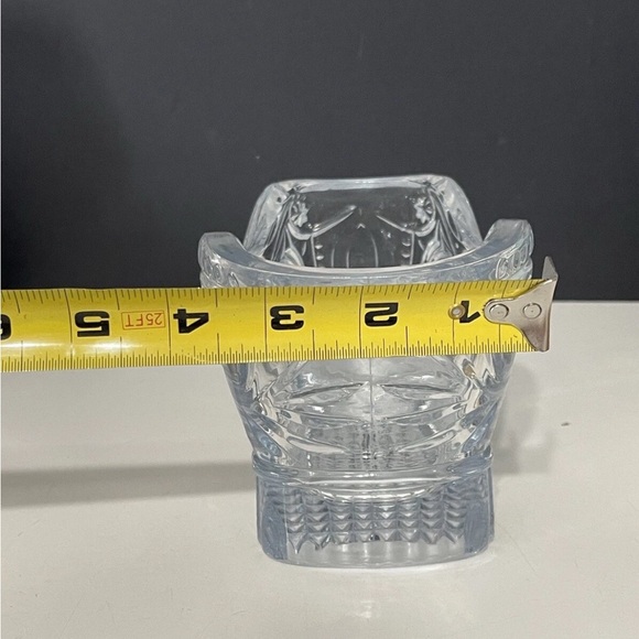 Avon 24% Lead Crystal Christmas Sleigh Candy Dish | Vintage Holiday Décor w/ Box - Picture 6 of 10